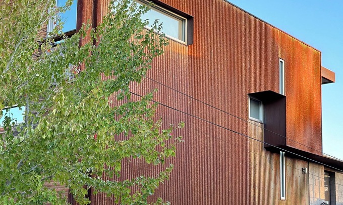 Reno Apartment | House Of The Sun/Cozy 2-Bedroom Luxury Loft in Midtown, Reno