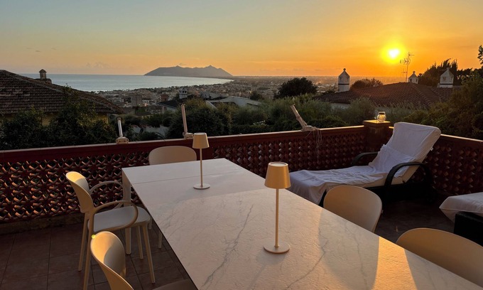 Terracina House | House on a hill with a rooftop terrace with big garden and stunning sea view