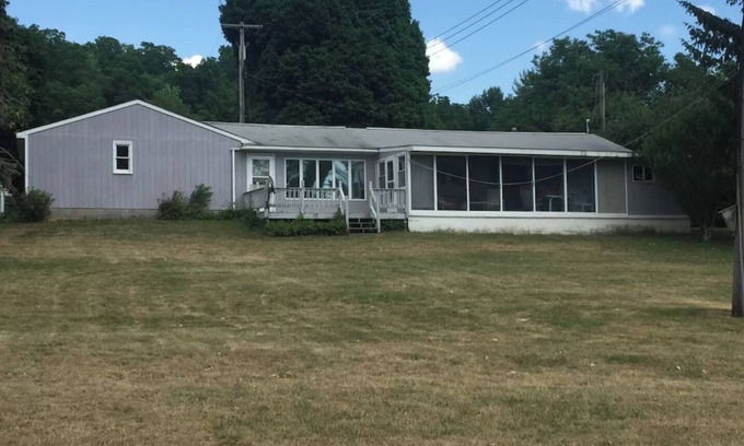 Union Springs House | House on Cayuga Lake with lakefront & great view. NEW OWNERSHIP with RENOVATIONS