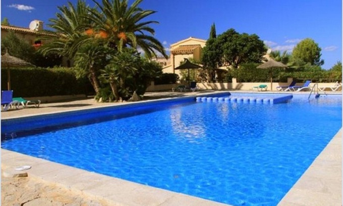 Betlem de Marina House | House on the Coast with Mountain Views, Pool & Tennis Court