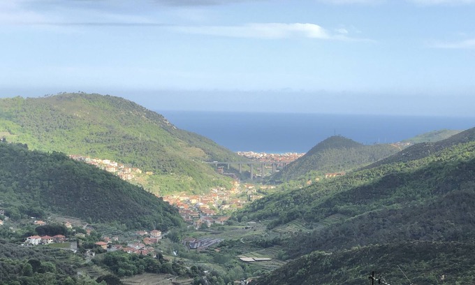 Magliolo House | House on two levels in Liguria -sea view (6-7 places)