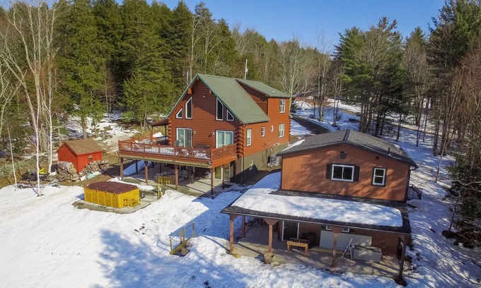 Prattsville House | House , outdoor lounge area , near skiing