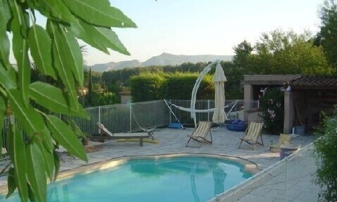 La Bouilladisse House | House very calm, accés SWIMMING POOL, between Cassis and Aix en Provence, cleared View