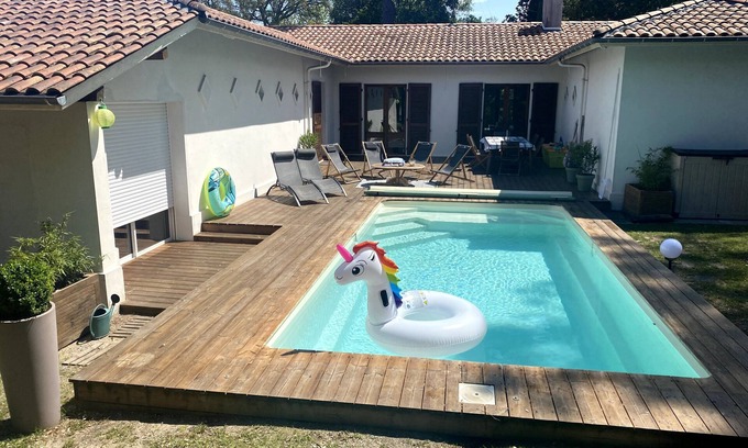 Messanges House | House/Villa with pool and garden 10 people near Ocean
