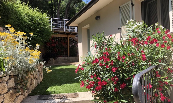 Porto-Vecchio Apartment | House with sea view, terrace and swimming pool
