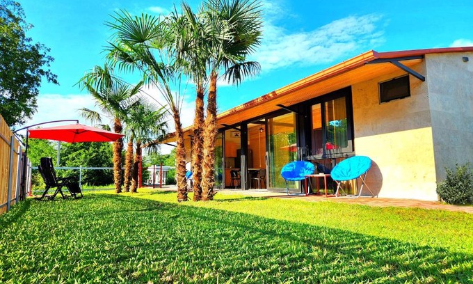 Ureki House | House&Yard Hellen 150m to beach