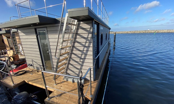 Barth Boat Rental | Houseboat Fjord Baltica with roof terrace in Barth