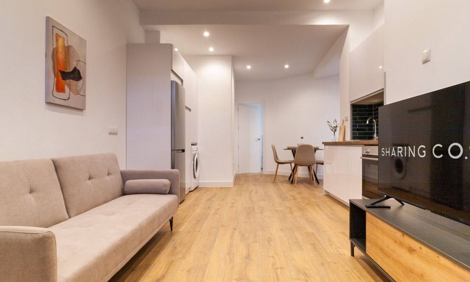 Almenara Apartment | Housing Simancas V by Sharing Co