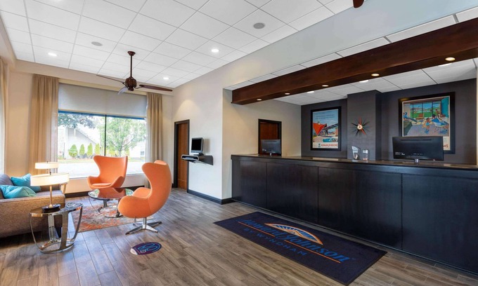 Portsmouth Hotel | Howard Johnson by Wyndham Portsmouth