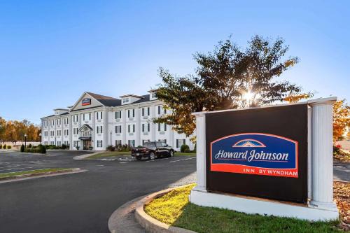 Jackson Hotel | Howard Johnson by Wyndham Jackson