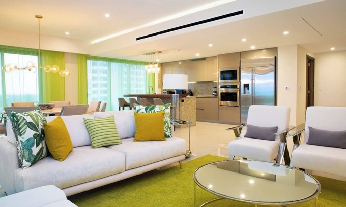 Puerto Juarez Condo | https:/cancun.garzablancaresort.comn3 Bed Penthouse 4300 sq ftnChristmas Week