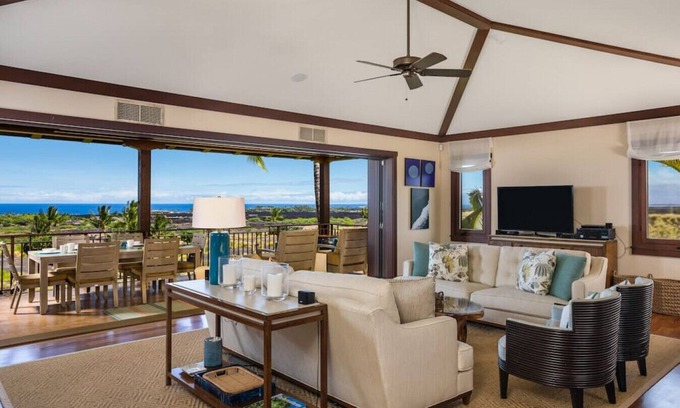 Kaupulehu House | Hualalai Resort Haliipua: Luxury & Panoramic Views