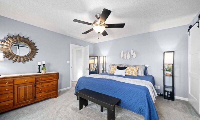 Clarksville House | Hudson House | 0.2 Miles to Red River (1726 Broadripple Drive)