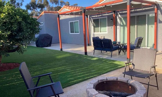 Nestor House | Huge 5 Bedroom San Diego Home! Near Imperial Beachnn
