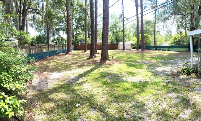 Midtown House | Huge backyard nClose to DowntownnQuiet neighborhood nn
