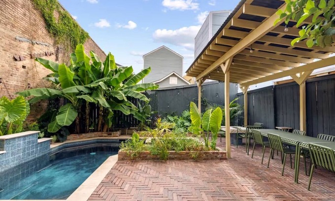 Faubourg Lafayette House | Huge Historic Home with Heated Pool & Hot Tub, Walk to French Quarter