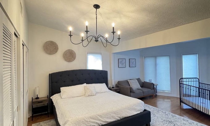 Palm Valley House | Huge Master Suite w/Office, Big Yard, Near Dock, Mayo Clinic & TPC Sawgrass!