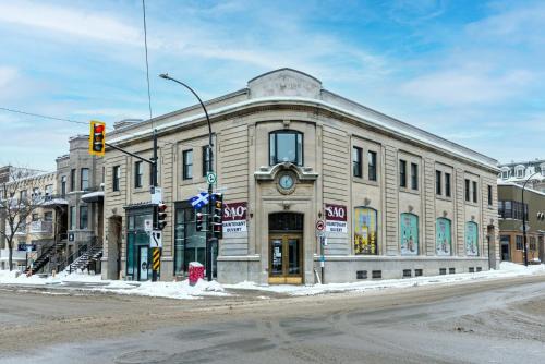 Plateau Mont Royal Apartment | Huge New Flat well Located closed on St-Denis Street by Den Stays