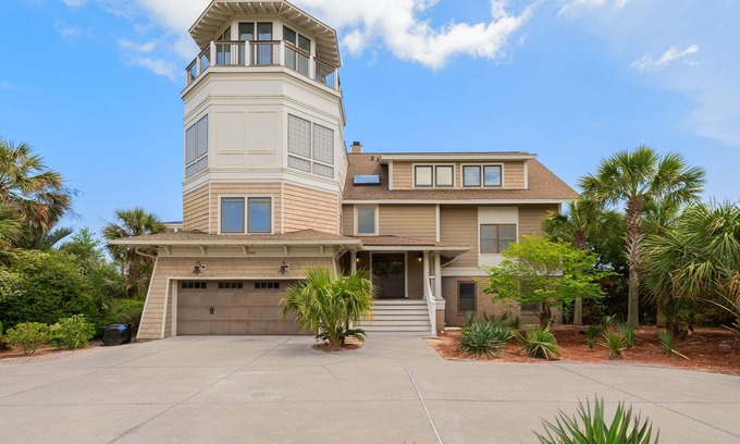 Debordieu Colony House | Huge Oceanfront Home with Full Golf Membership