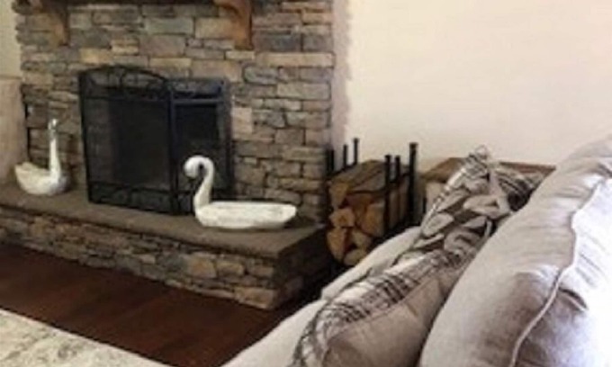 Guntersville House | Hummingbird Hill On A Scenic Drive