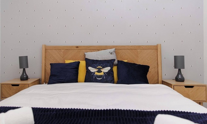 Nettlestone Apartment | Hunny Cottage-Rural Retreat-Dog Friendly-Sleeps 2