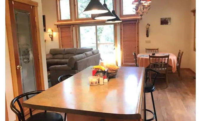 Loyalton Cabin | Hunter's Paradise