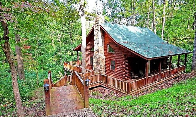 Logan Cabin | Hunter's Retreat - Cozy Cabin, near Old Man's Cave