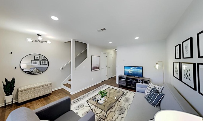 Mount Pleasant House | Hunter's Terrace