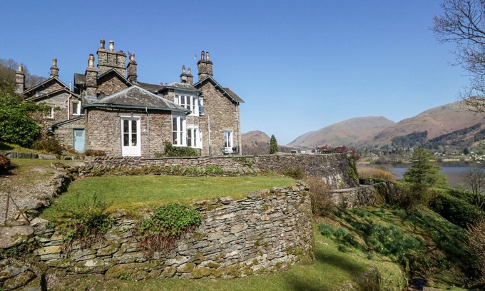 Grasmere House | HUNTINGSTILE SOUTH, pet friendly, luxury holiday cottage in Grasmere