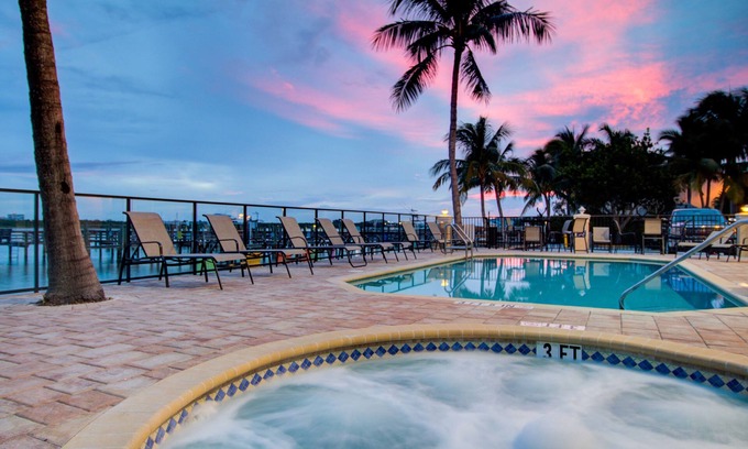 Fort Pierce Hotel | Hutchinson Island Hotel