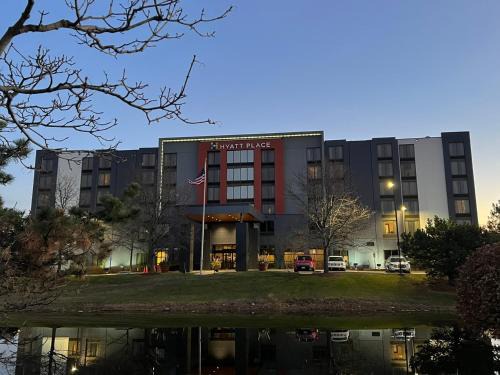 Forestview Hotel | Hyatt Place Chicago Schaumburg