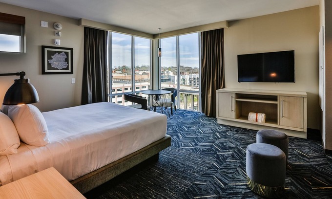 Greenville Downtown Hotel | Hyatt Place Greenville Downtown