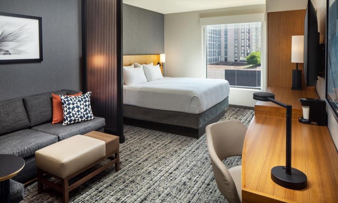 Sobro Hotel | Hyatt Place Nashville Downtown