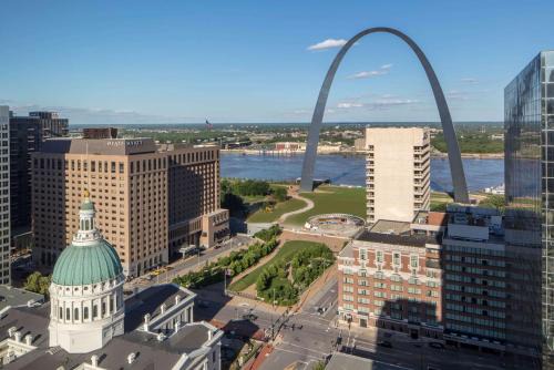 Downtown St. Louis Hotel | Hyatt Regency Saint Louis at The Arch