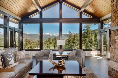 Windcliff Estates House | Hyler Mountain Lodge Home