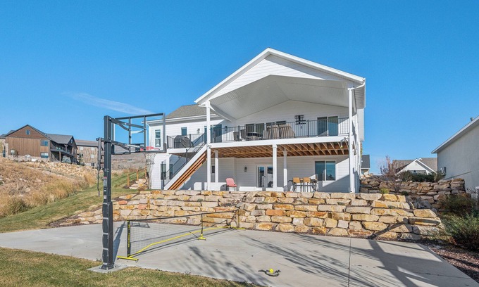 Park City House | I Bedroom in Shared Space in Lovely Heber Home. I person Max