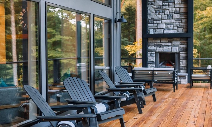 Rockbridge House | I'll Have S'More - Picturesque Indoor and Outdoor Spaces
