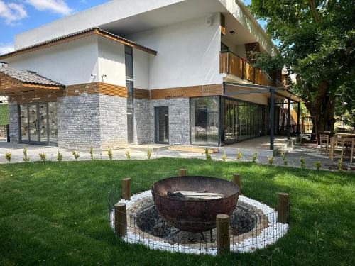 Bayramic Hotel | İnziva Butik Otel