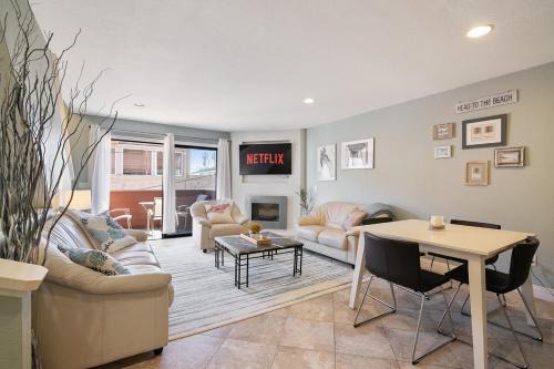 Imperial Beach Apartment | IB Coastal Condo - Imperial Beach - Shops - Patio