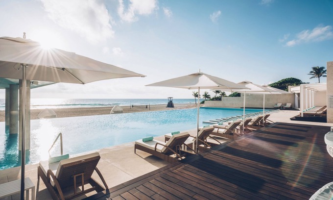Zona Hotelera Resort | Iberostar Selection Coral Cancún - Adults Only - All Inclusive