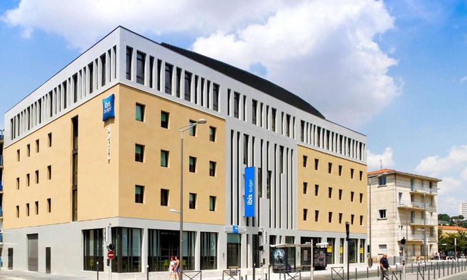 Poitiers Hotel | ibis budget Gare de Poitiers