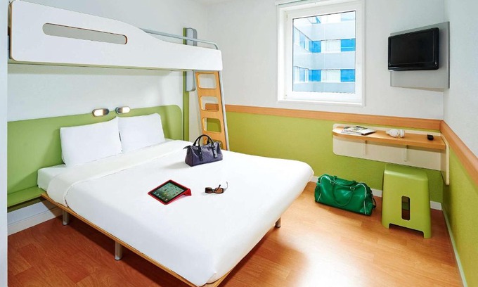 Wasquehal Hotel | ibis budget Lille Wasquehal