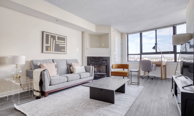 Pentagon City Apartment | Ideal Pentagon City 1BR w/W/D, Gym & Lounge, near Metro, by Blueground