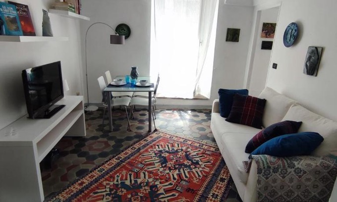 Cisano sul Neva House | Ideale per escursionisti, a pochi minuti dal mare e dalle falesie- Casa Celeste