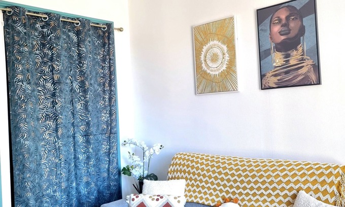 Saint-Etienne Apartment | Ideally located: train station, town center, shops!