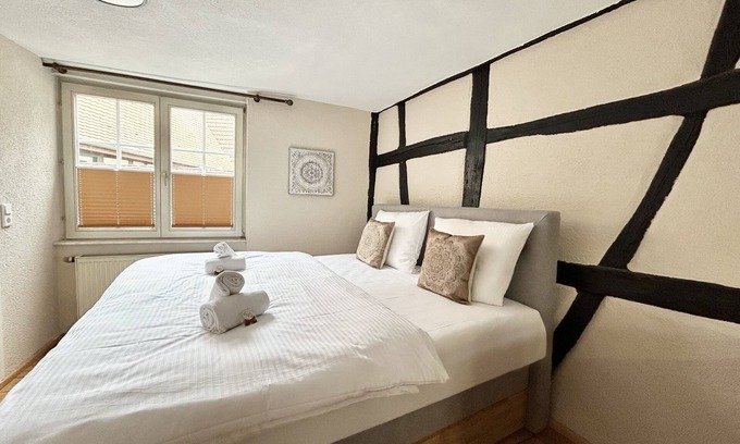 Heppenheim Apartment | IDEE Living: City Apartment on the market square