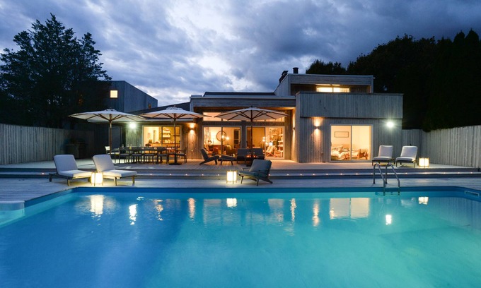 Water Mill House | Idyllic views in Water Mill with pool and tennis