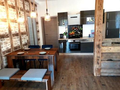 Reinhardtsdorf-Schoena House | II "Old School" Comfortable holiday residence