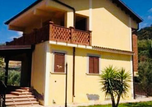 Francavilla di Sicilia House | Il bacio del Sole