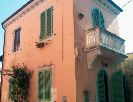 San Giuliano Terme House | Il Balconcino sulle Terme